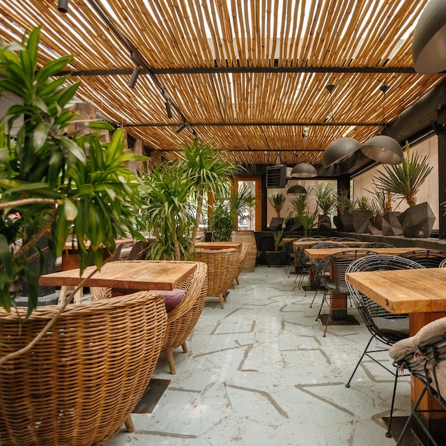  Wine Café & Shop
