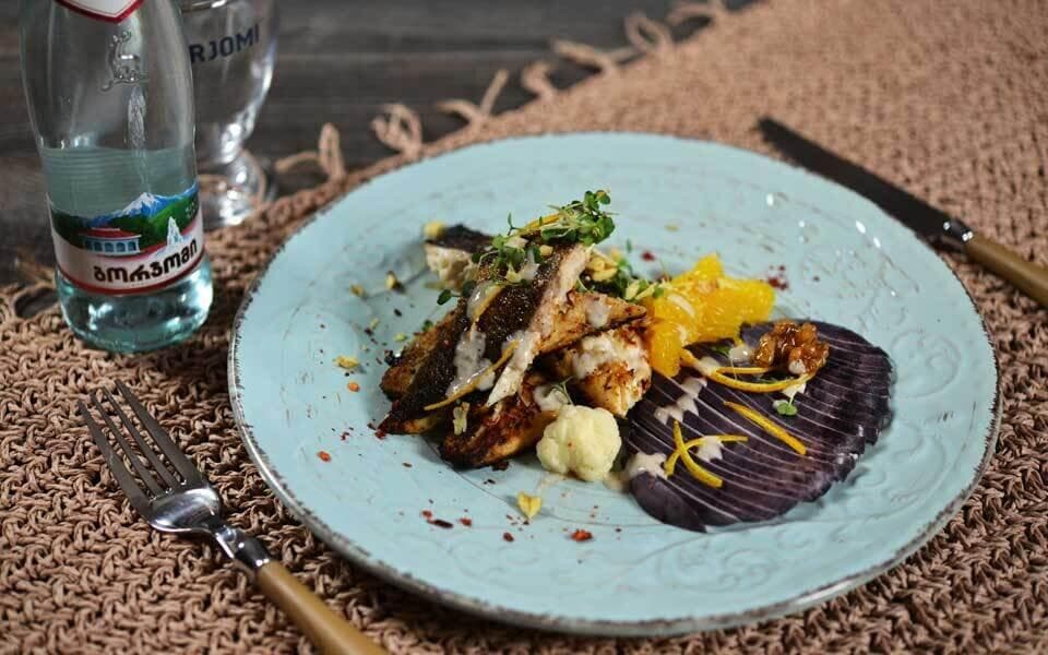 Trout with walnut sauce