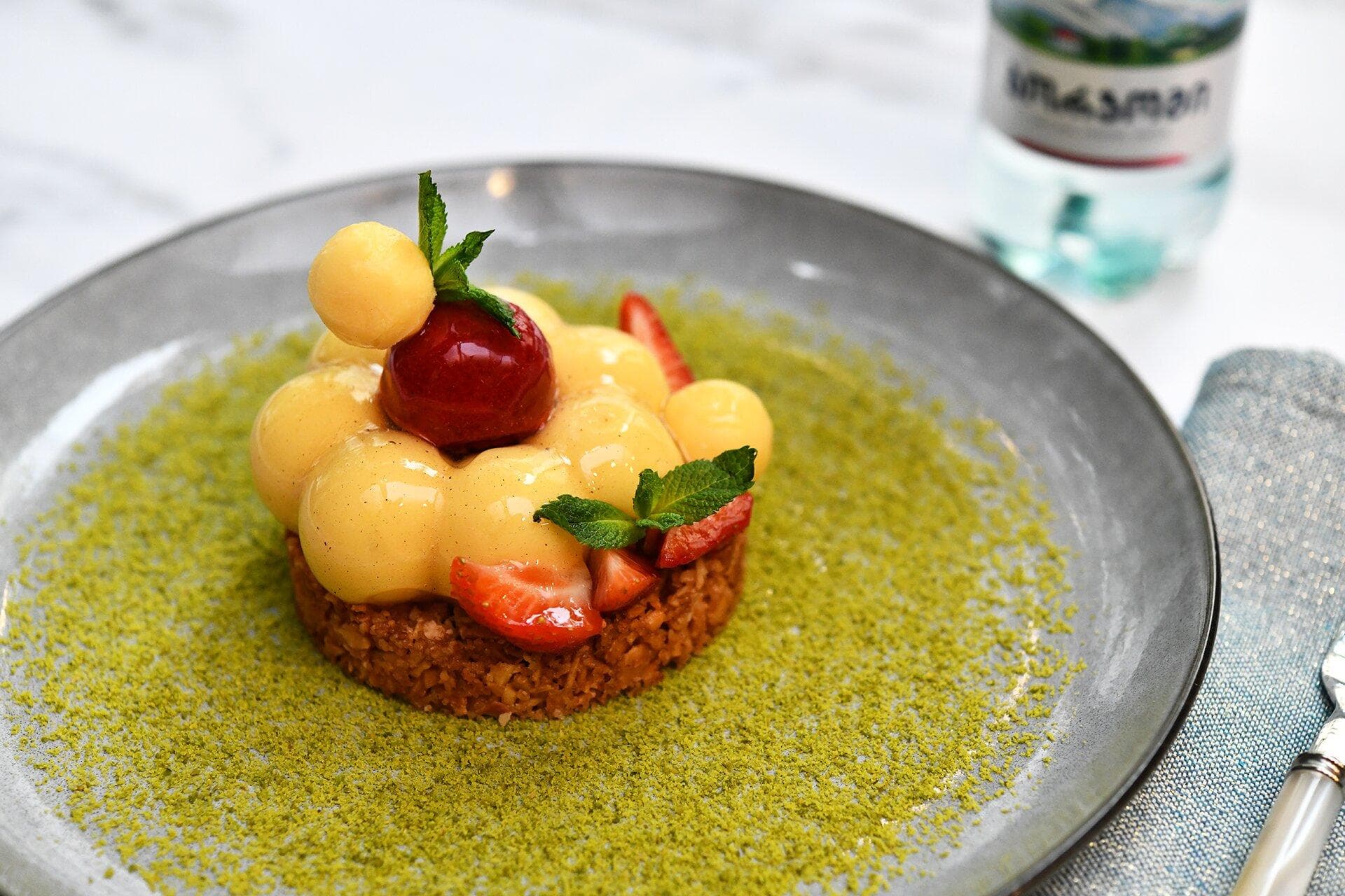 Dessert “Exotic strawberry”