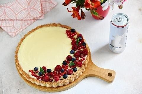 576