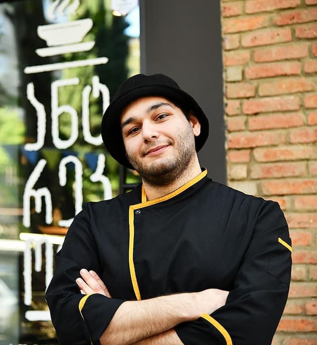 შალვა ჯაფარიძე