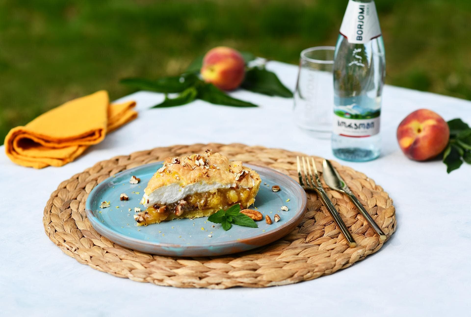 Peach tart with pecans