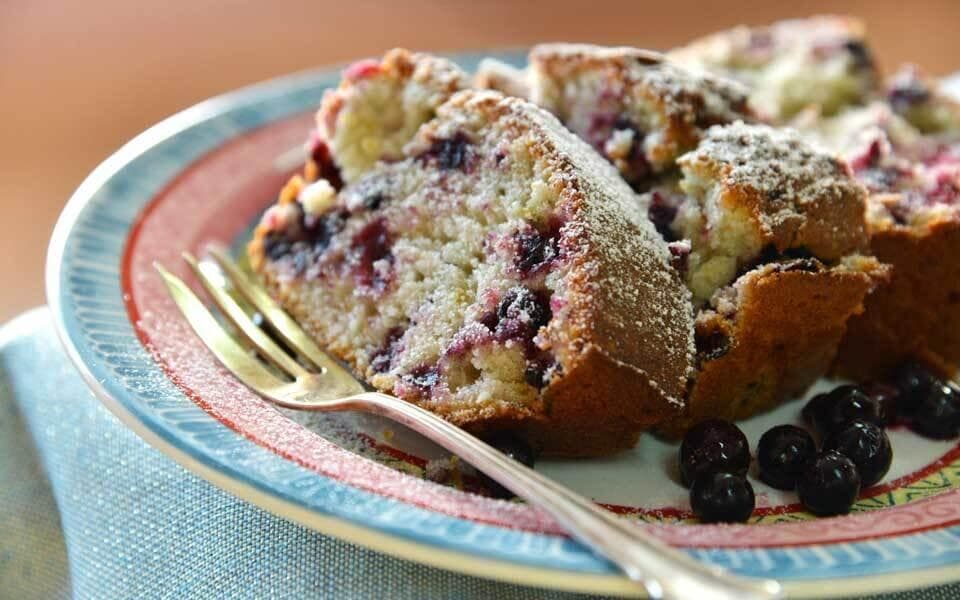LEMON AND BLACK CURRANT CAKE