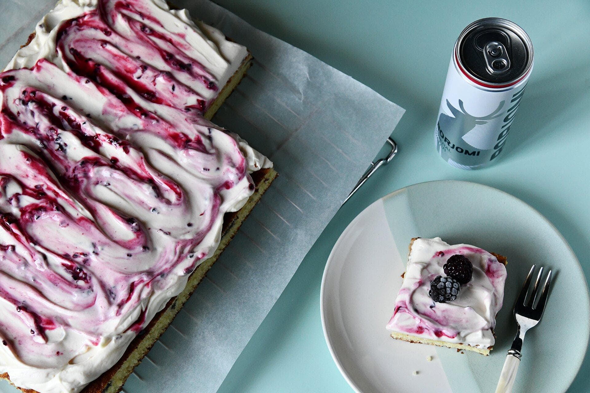 Blackberry cake