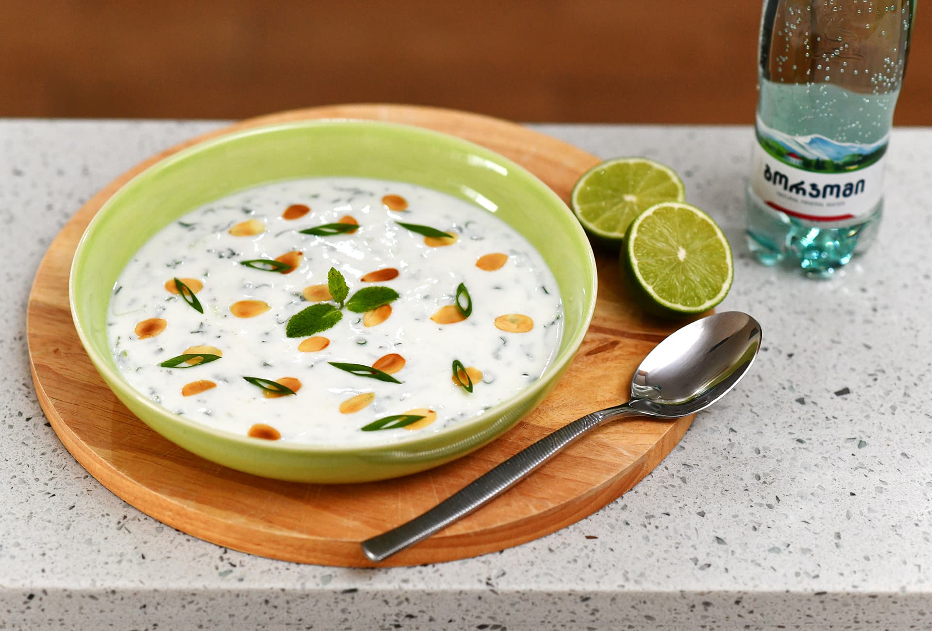 Matsoni soup with flaked almonds